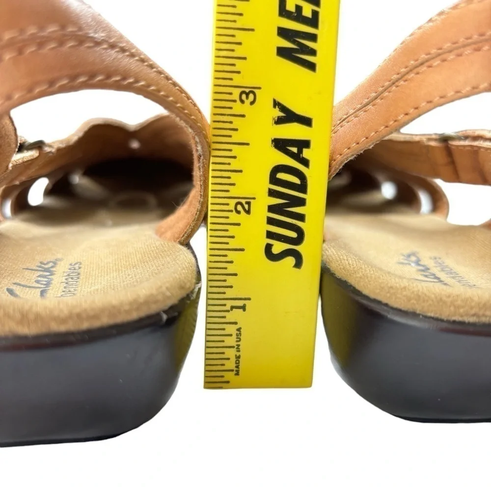 Clarks Bendables Size 7 Wide Slingback Adjustable Sandals Comfort Shoes